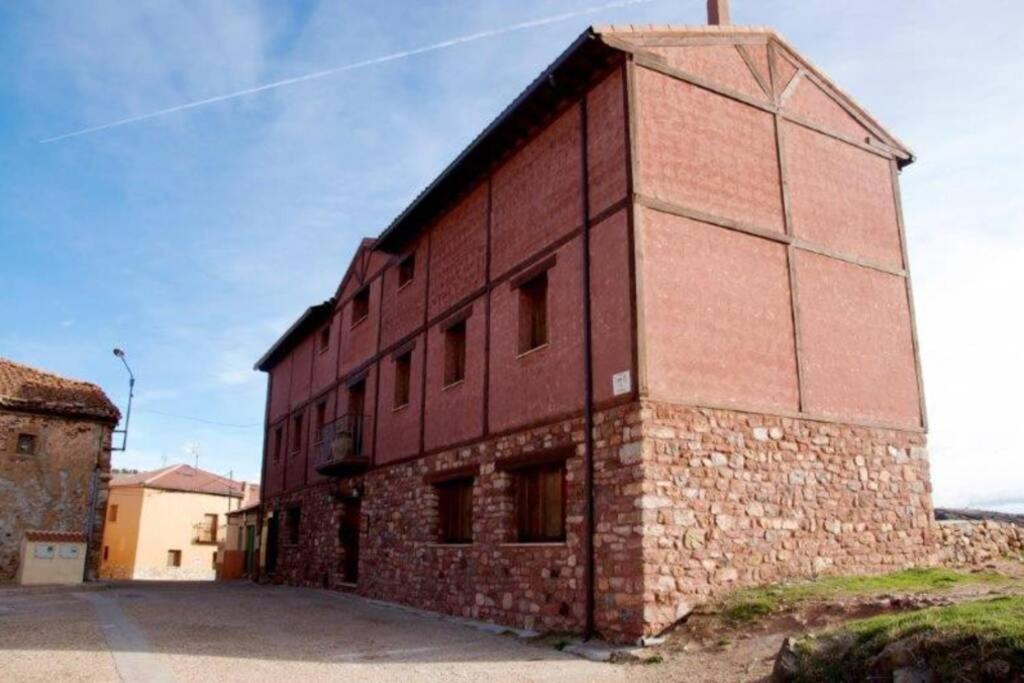 Tres Navios En El Mar Casa Rural De 10 Habitaciones Con Bano Individual Precios Web Montejo de Tiermes Exteriör bild