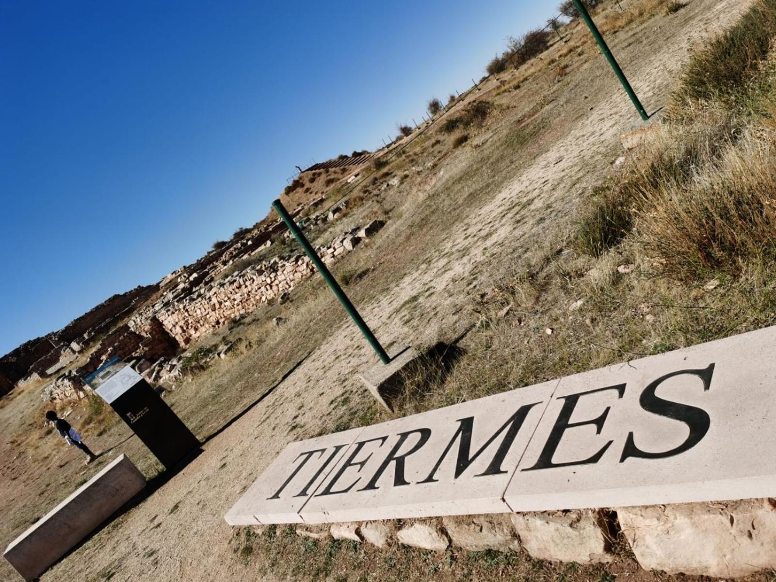 Tres Navios En El Mar Casa Rural De 10 Habitaciones Con Bano Individual Precios Web Montejo de Tiermes Exteriör bild